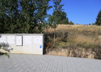 Prodej pozemku pro stavbu rodinného domu v klidné obci Ledce u Smečna